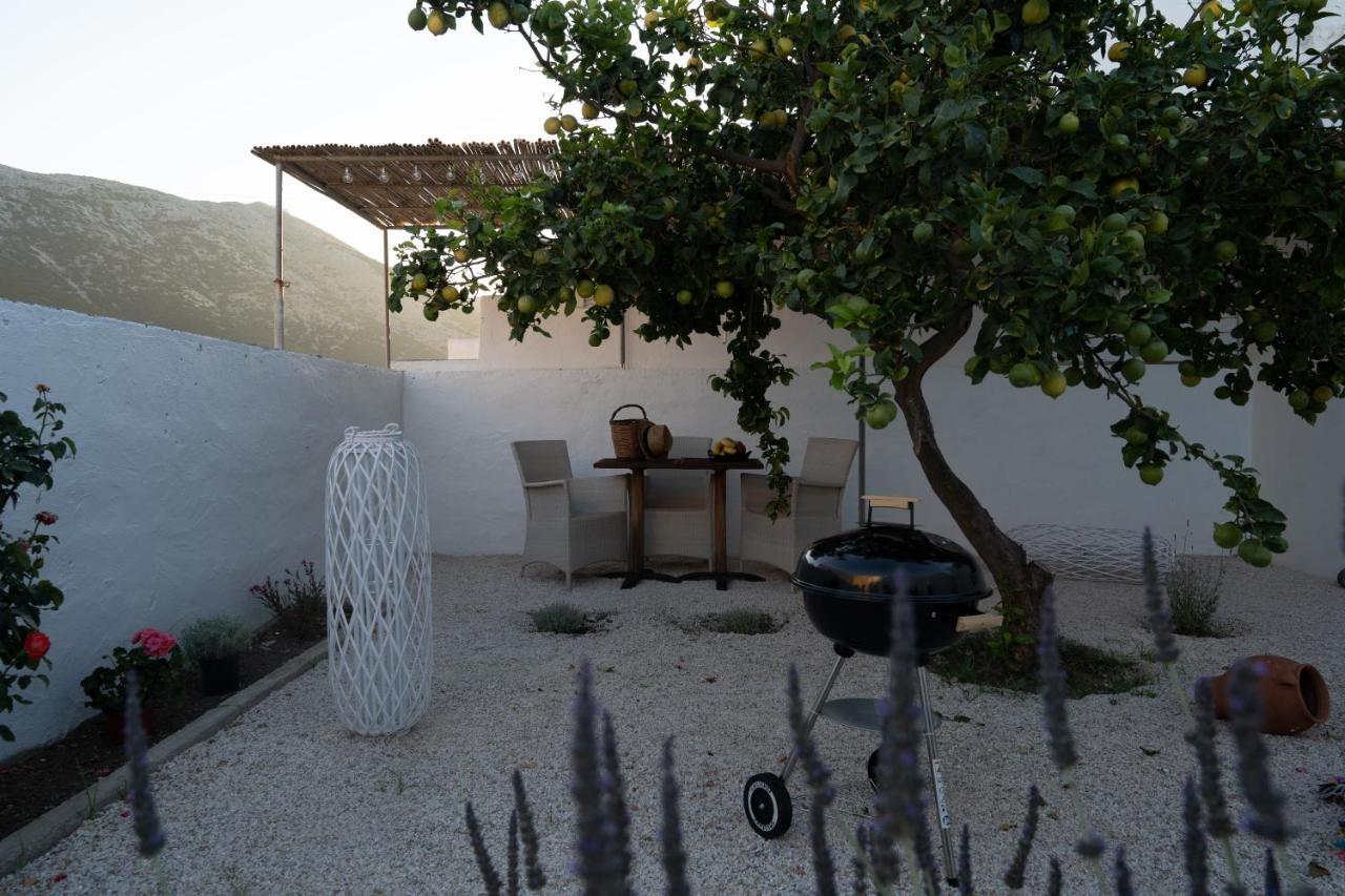 Iviskos House Apollonia Sifnos Villa Bagian luar foto